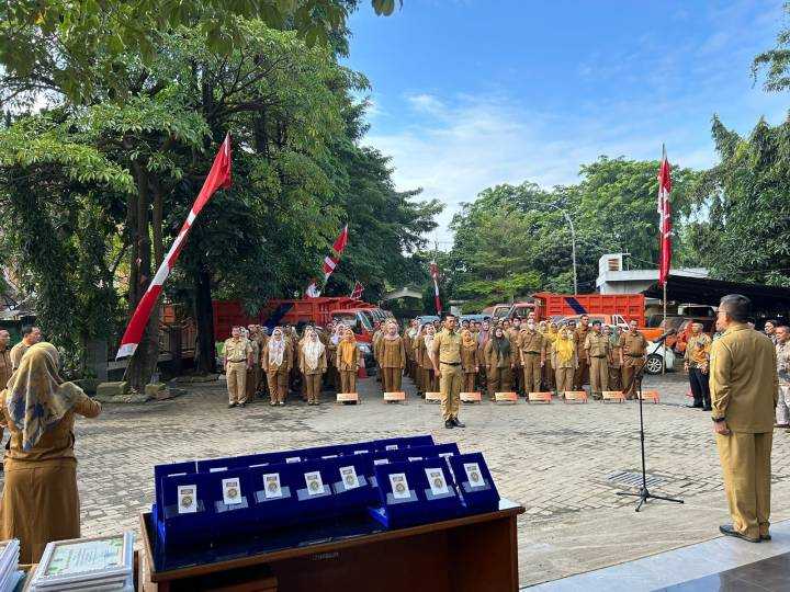 Pemkot Tangerang Serahkan Sertifikat Penghargaan Proklim Tingkat Nasional