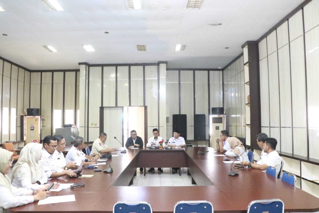 e544d40e1df1ac42e544d40e1df1ac424c47aa14-6201-4fe7-9a0d-edb5629466a9