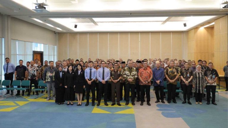 2ec7b313e53c27e02ec7b313e53c27e049be12ae-6d88-4788-b11d-ceea2270e308