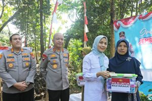 c5a1a48bf095e341c5a1a48bf095e341aa30f853-de0a-40de-a2b2-6468a86983ea