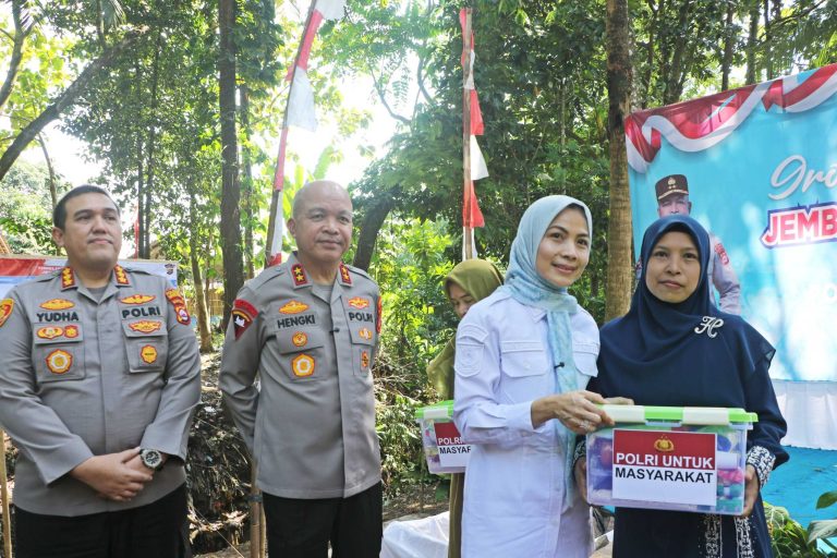 c5a1a48bf095e341c5a1a48bf095e341aa30f853-de0a-40de-a2b2-6468a86983ea