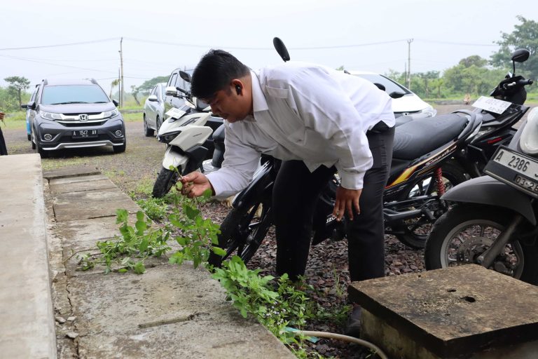 d5d82e487cade2e1c415baf357513613b289100a-eafd-45f7-af6a-55a691756698